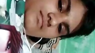 Desi girl showing her big boobs selfie video
