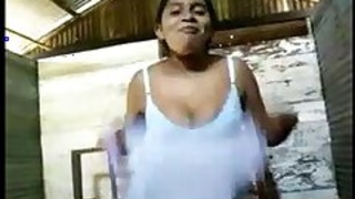 desi bhabhi undresses