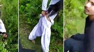 Desi mms sex, horny couple caught fucking outdoors in the bushes