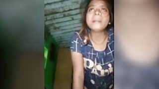 Desi mms video of a chick caught drilling an Indian lover doggy-style