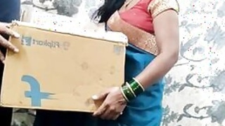 Sex with Indian Desi is an XXX tip that the delivery guy happily accepts