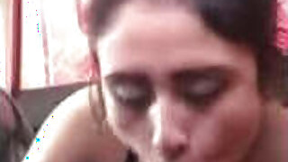 Desi Indian Girl Sucking and Fucking the Boss in the Car