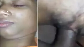 Hillbilly bhabhi has sex while fucking her lover's pussy