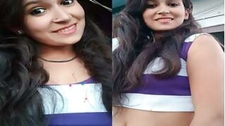 Horny Indian girl Shows her tits and jerks her fingers Part 5