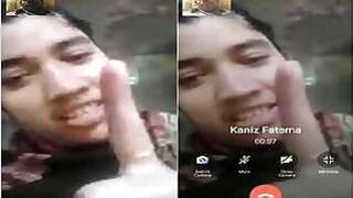 Rustic Girl Shows Her Pussy On Video Call