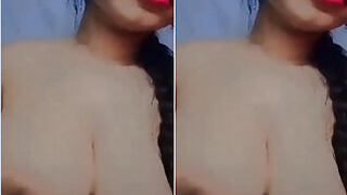 Hot Girl from Bangla Shows Her Big Boobs on VK Part 2