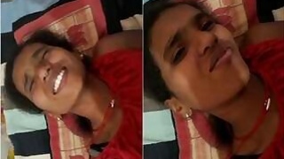 Sexy Desi Girl Horny Reactions